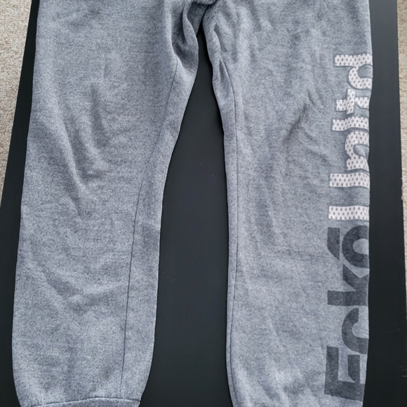 Sweatpants - Picture 2 of 2